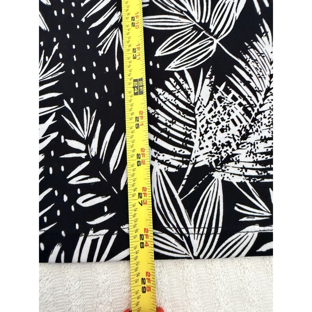 Catherines 3X 26/28W Black White Tropical Palm Print Cold Shoulder Blouse - Picture 9 of 13